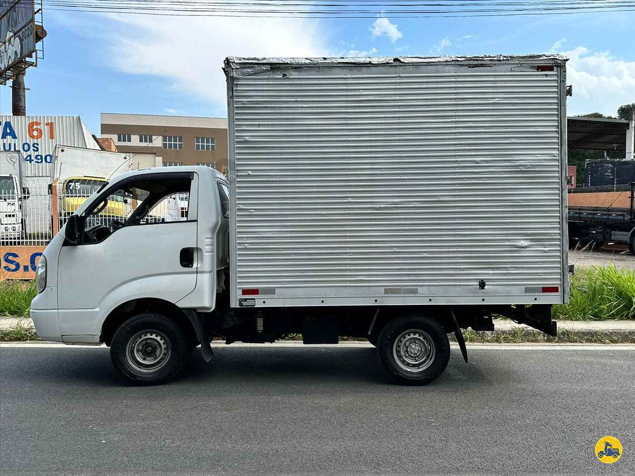 CARROCERIA SOBRE CHASSI  UTILITARIOS BAU FURGAO Rota 61 Veículos JUNDIAI SÃO PAULO SP